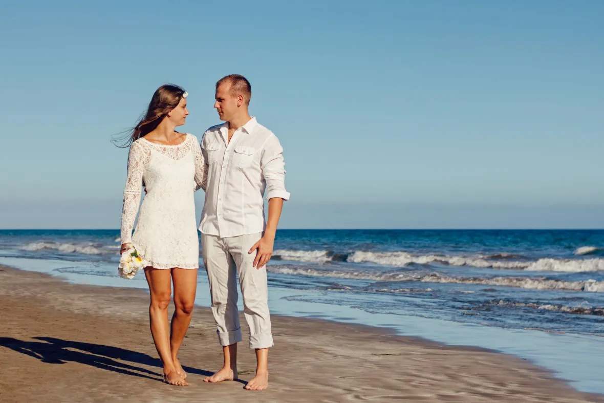 how to have a beautiful destination wedding on a budget