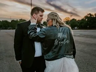 Black White and Greenery_0001