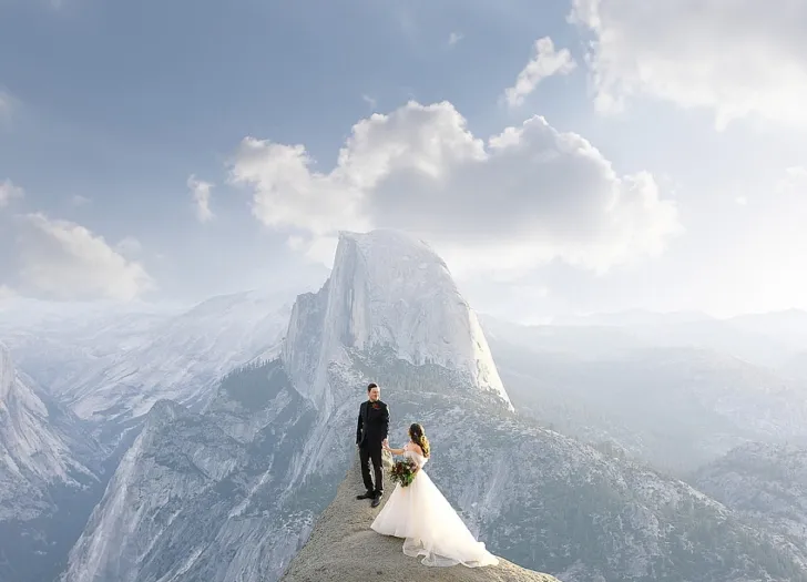 bride and groom in Yosemite, California