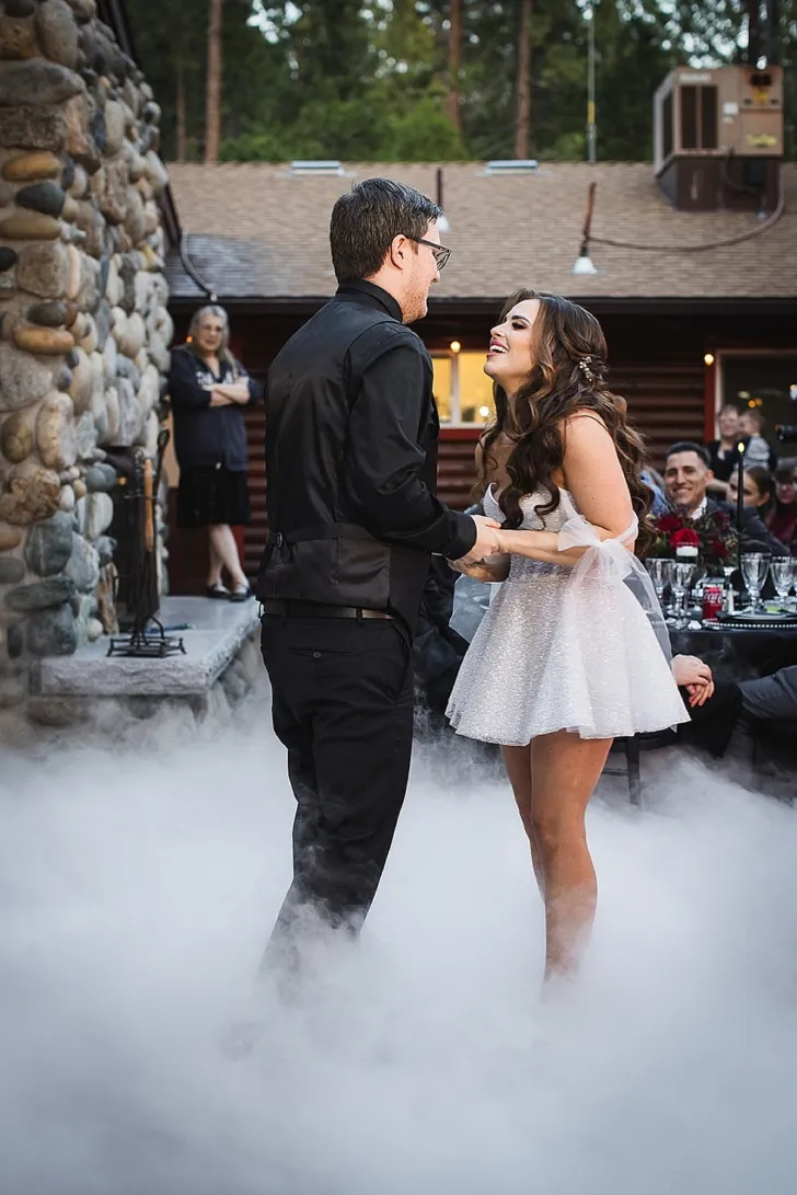 bride and groom's first dance