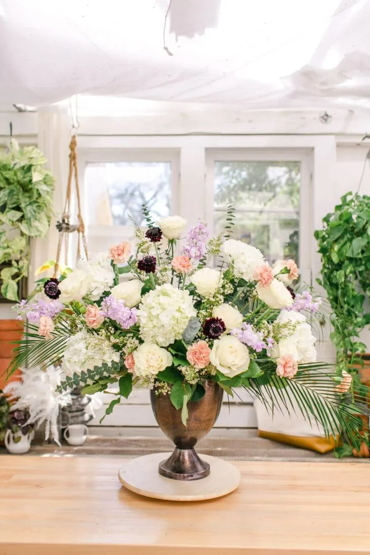 bloom culture flowers - ceremony floral arrangement - step 11 - final product