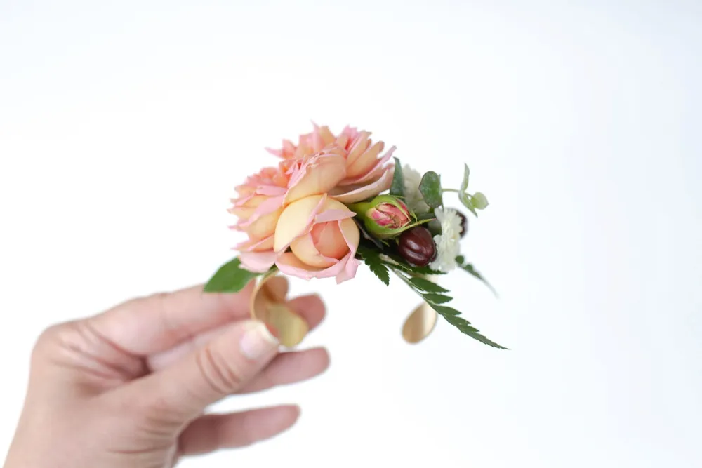 bloom culture flowers - diy wedding flower cuffs - corsage alternative