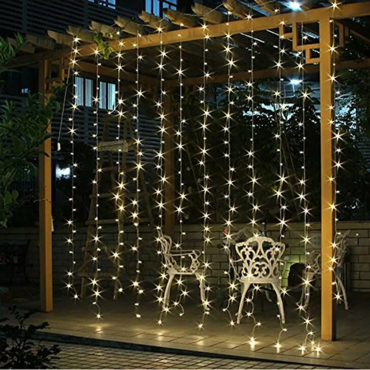 amazon wedding decor - twinkle light curtains