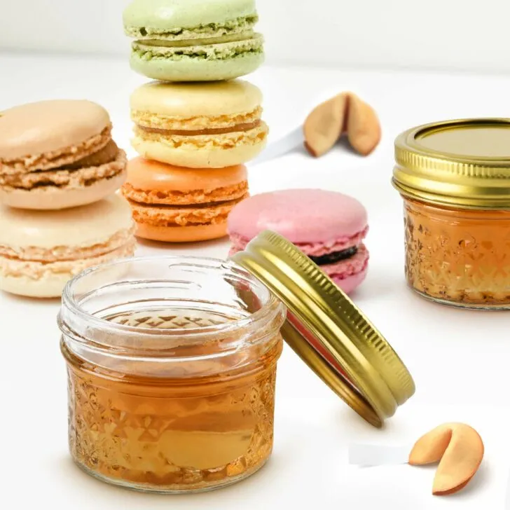 amazon wedding decor - wedding favor mason jars