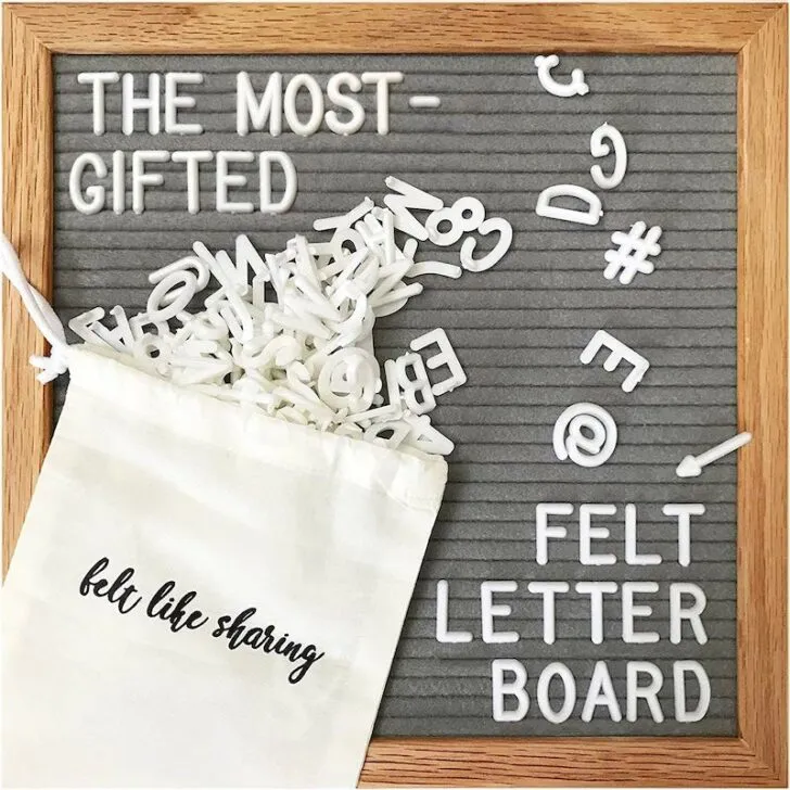 amazon wedding decor - felt letterboard signs