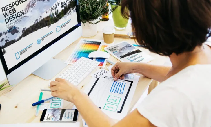 bride hustles start a graphic design business