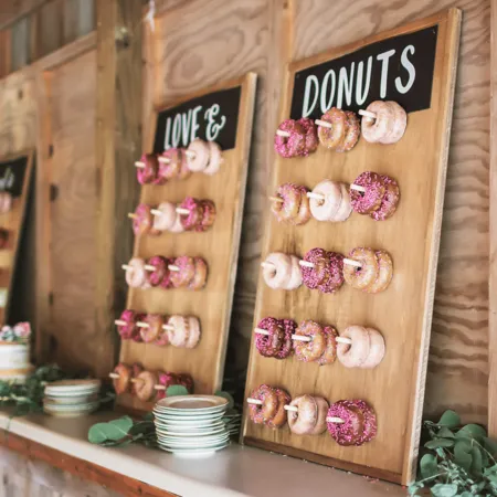 wedding cake dessert alternatives