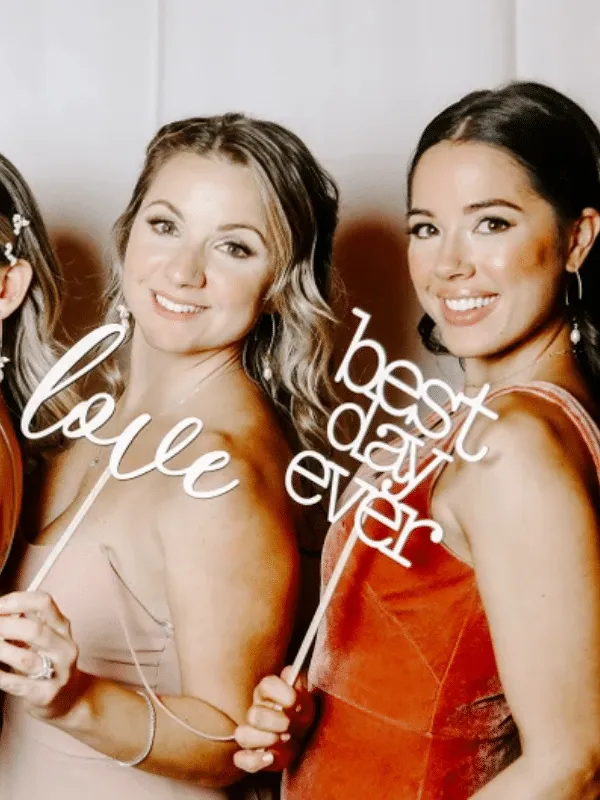 We’ve rounded up a list of items you could use to put together your own DIY wedding photo booth for your wedding reception. From backdrops to tech essentials and lighting, to props and accessories, here are some great finds to bring your photo booth dreams to life. 
