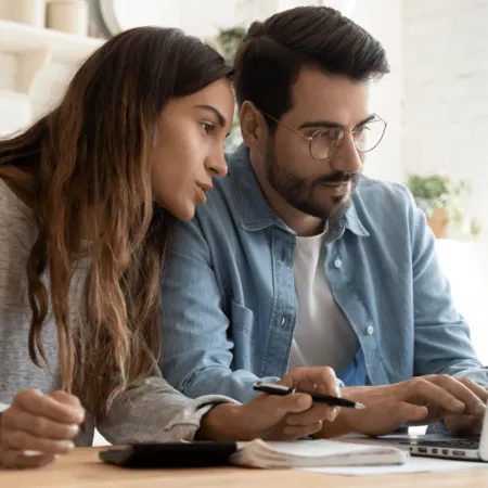 couple computer talking