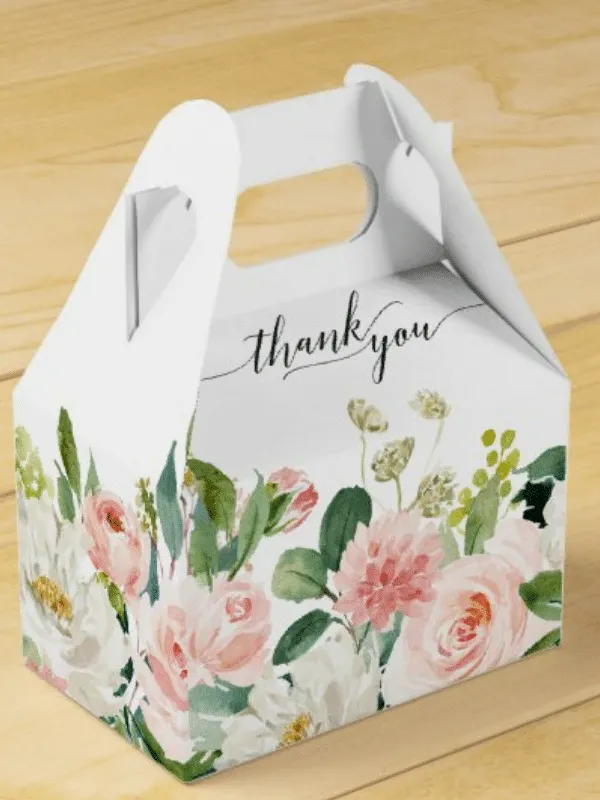 Creative, cute and affordable wedding favor packaging ideas and options from our favorite online resources. 