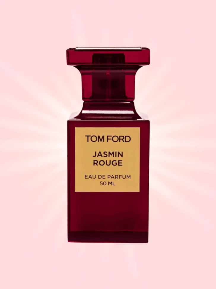 Your wedding day is an unforgettable moment in your life, but do you know what will help solidify your sentimental memories? Your wedding perfume! 